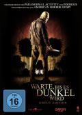 Film: Warte, bis es dunkel wird - uncut