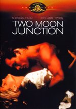 Film: Two Moon Junction